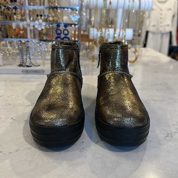 Skechers Street gold and black heeled ankle boots size 7 - Picture 2 of 5